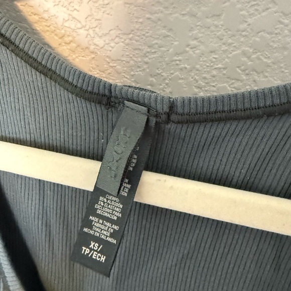 SKIMS Cotton Rib Tank - Available in Light Heather Grey, Navy, & Forest Green - Picture 12 of 12